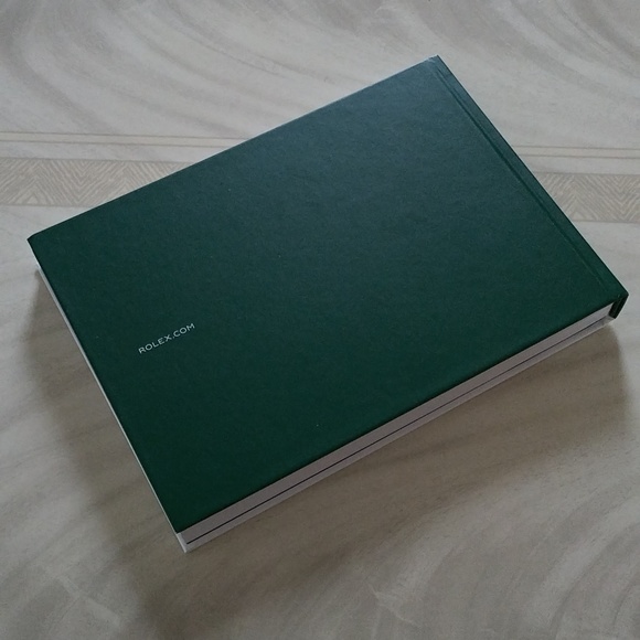 Rolex Book - Picture 2 of 5